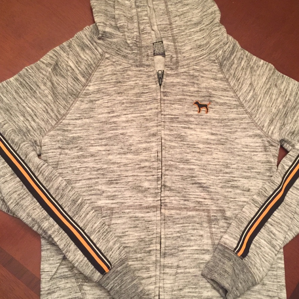 Victoria’s Secret PINK hooded sweat jacket !!